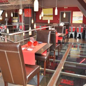 La salle à l'étage du restaurant